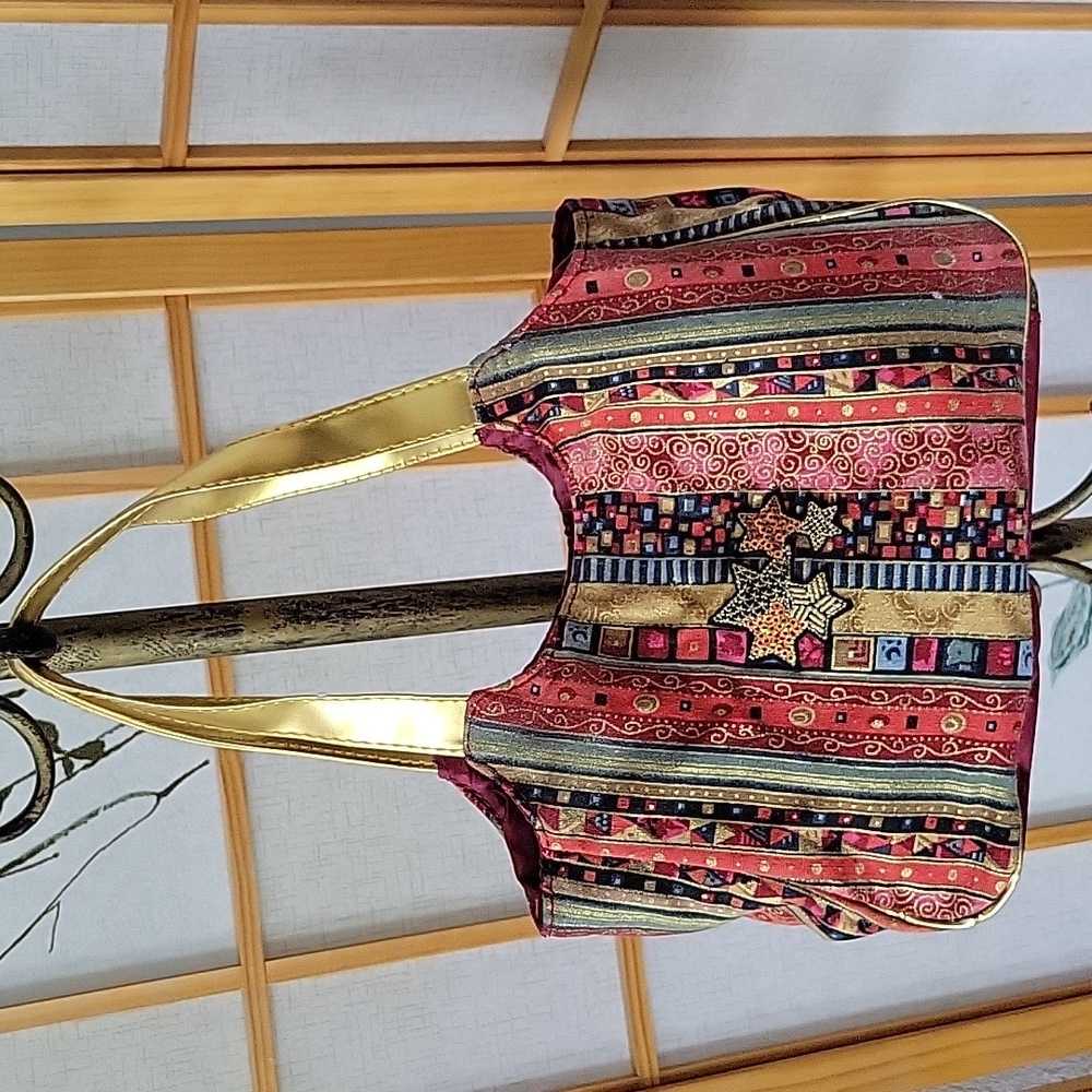 🌟🌟🌟Glitzy Accessory Bag🌟🌟🌟